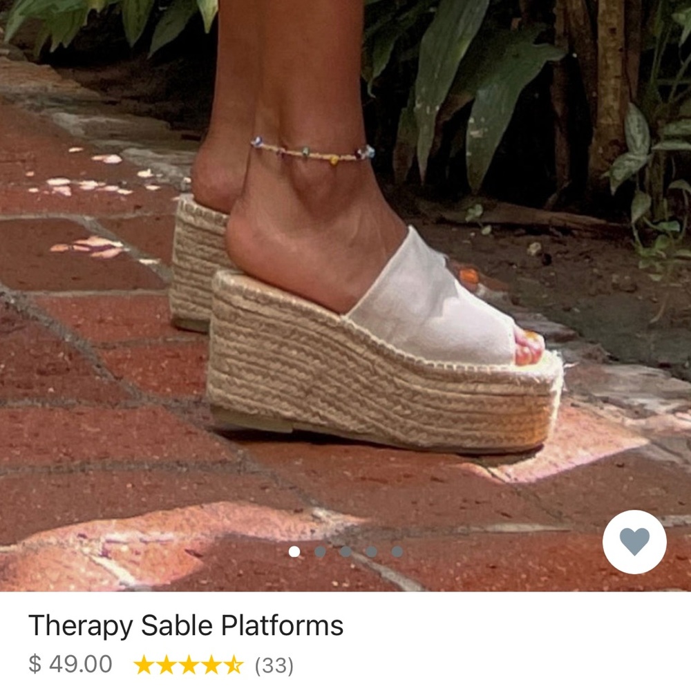 Brand new platform sandals🤍